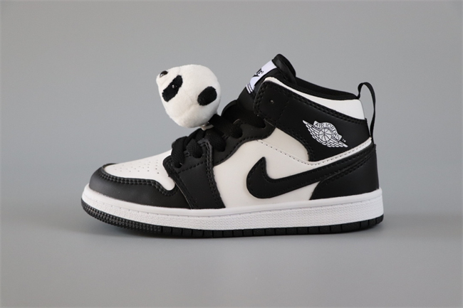 Youth Running Weapon Air Jordan 1 White/Black Shoes 0155